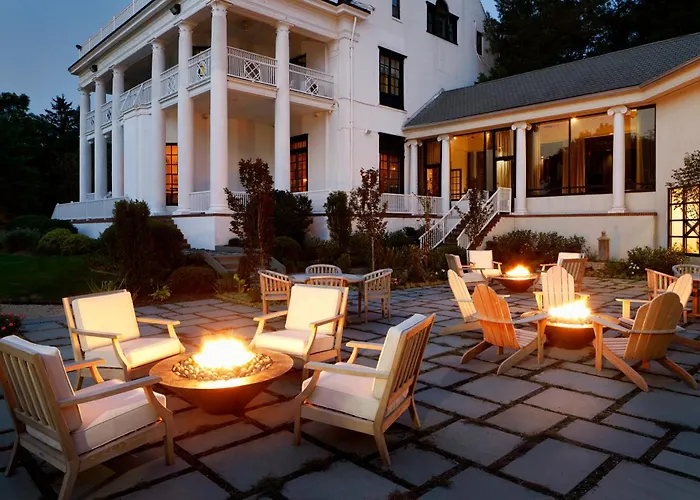 Tarrytown House Estate